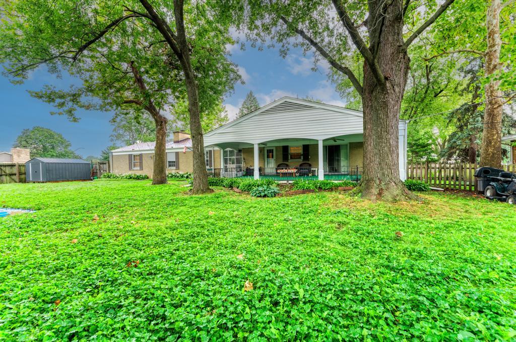 main property photo 30