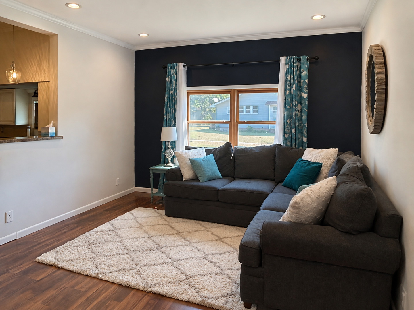 property viewer photo 6