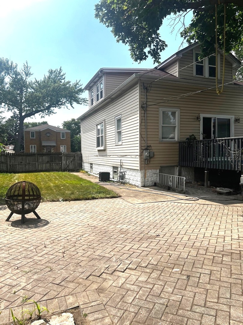 main property photo 14