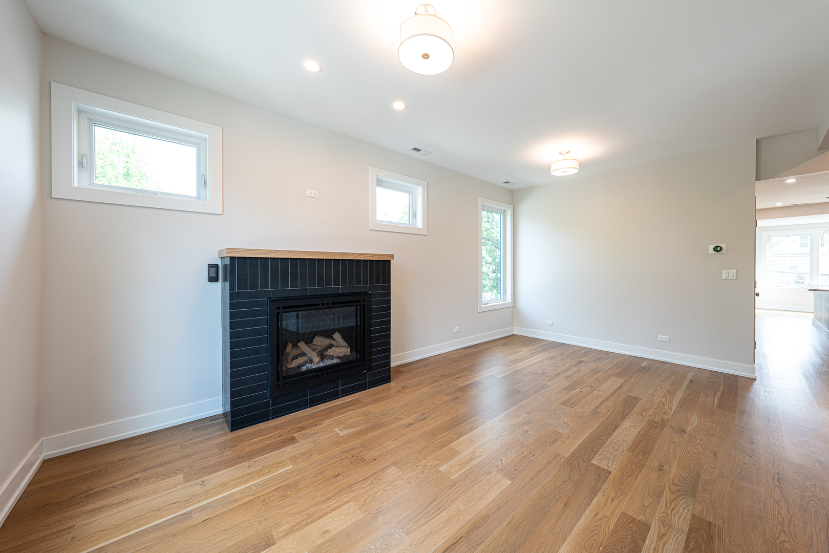 property viewer photo 14