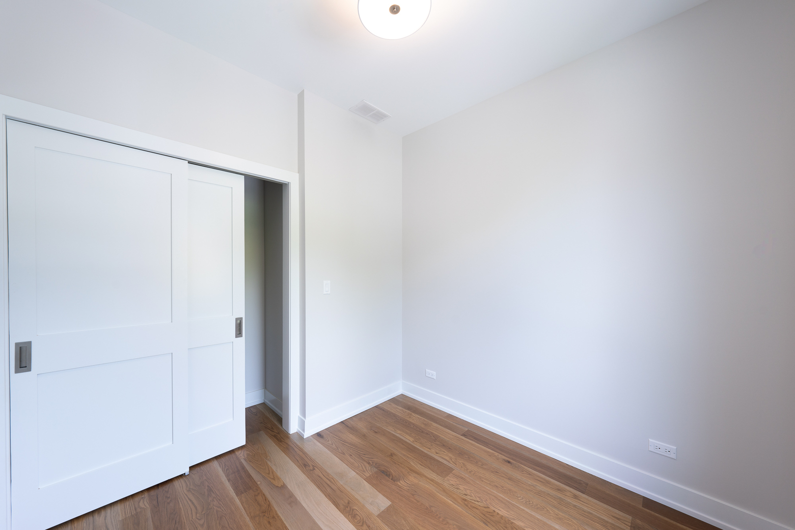 property viewer photo 20