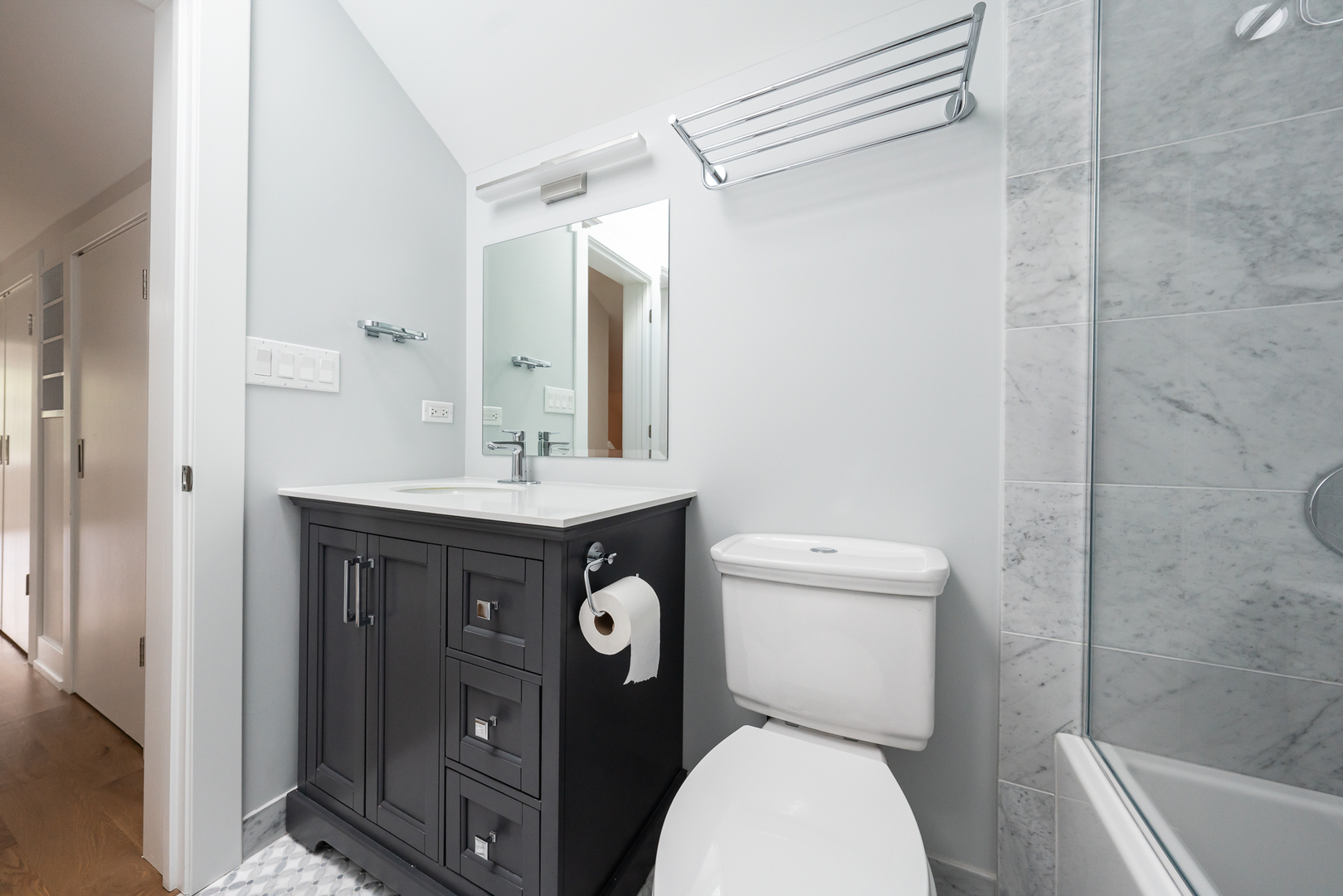 property viewer photo 24