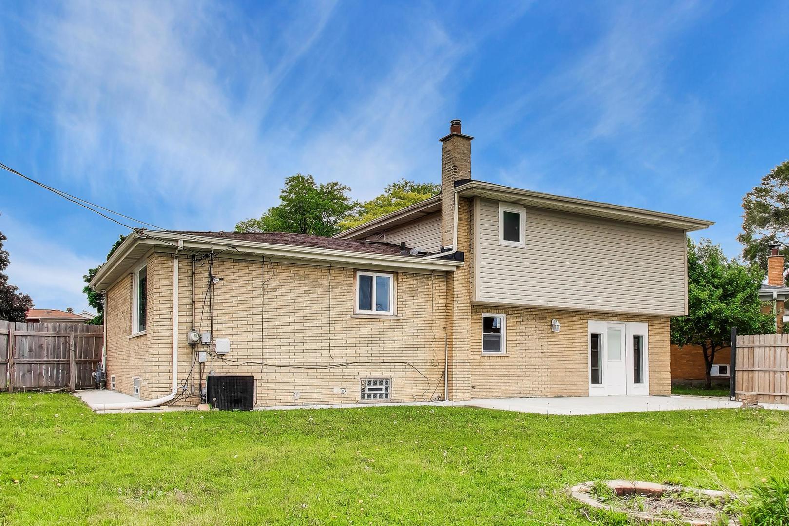 main property photo 35