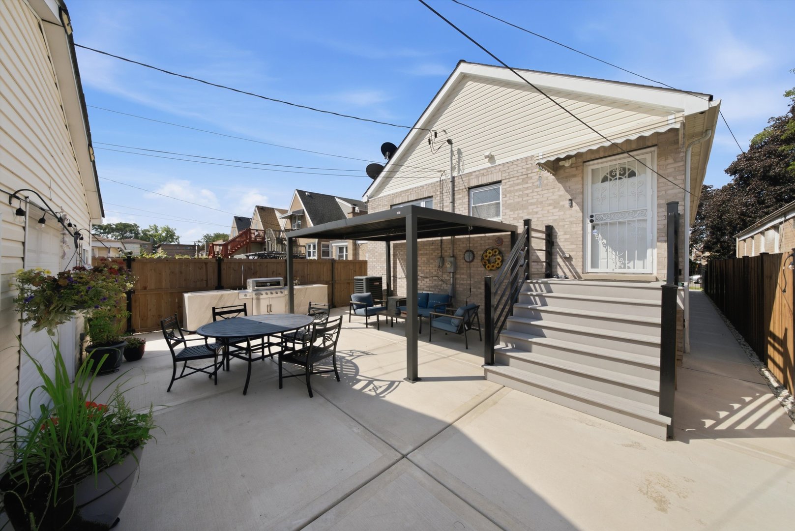 main property photo 42
