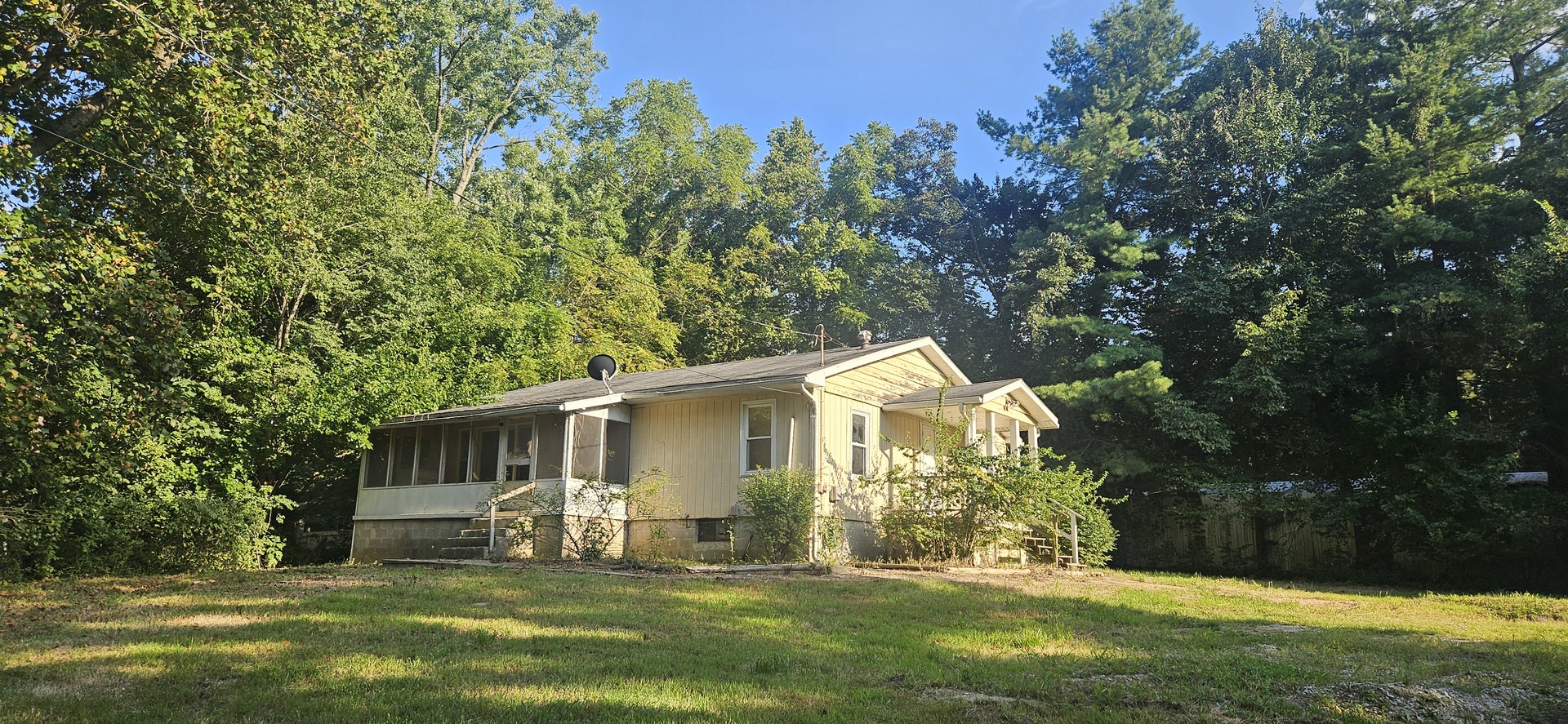 main property photo 6