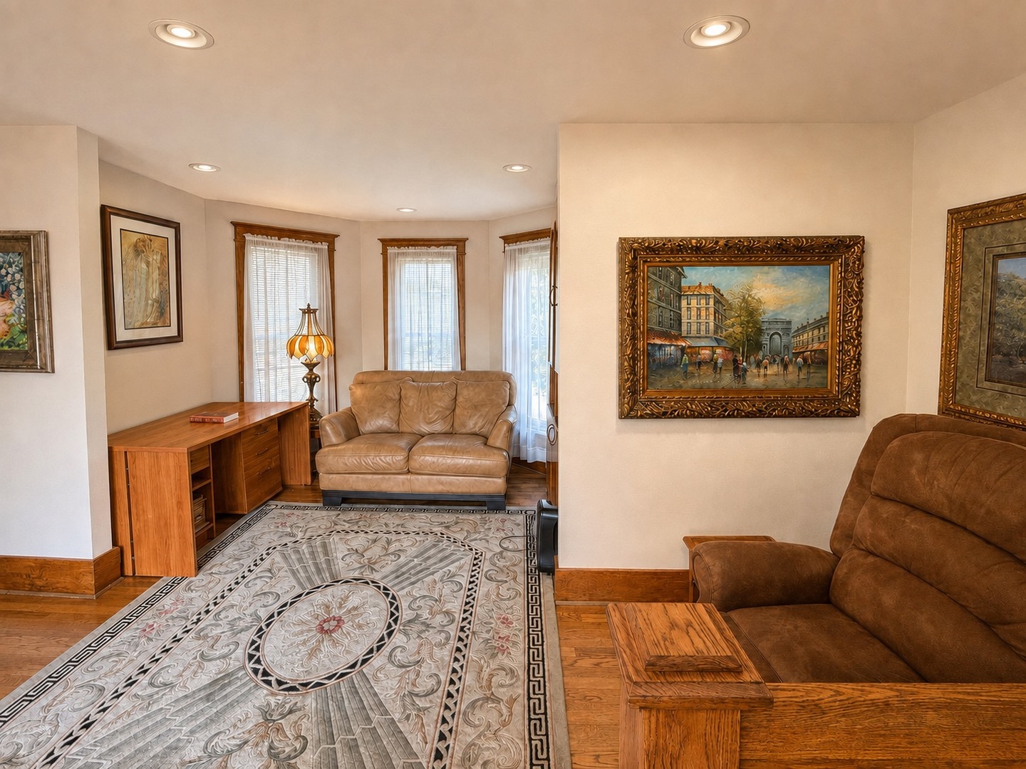 main property photo 3