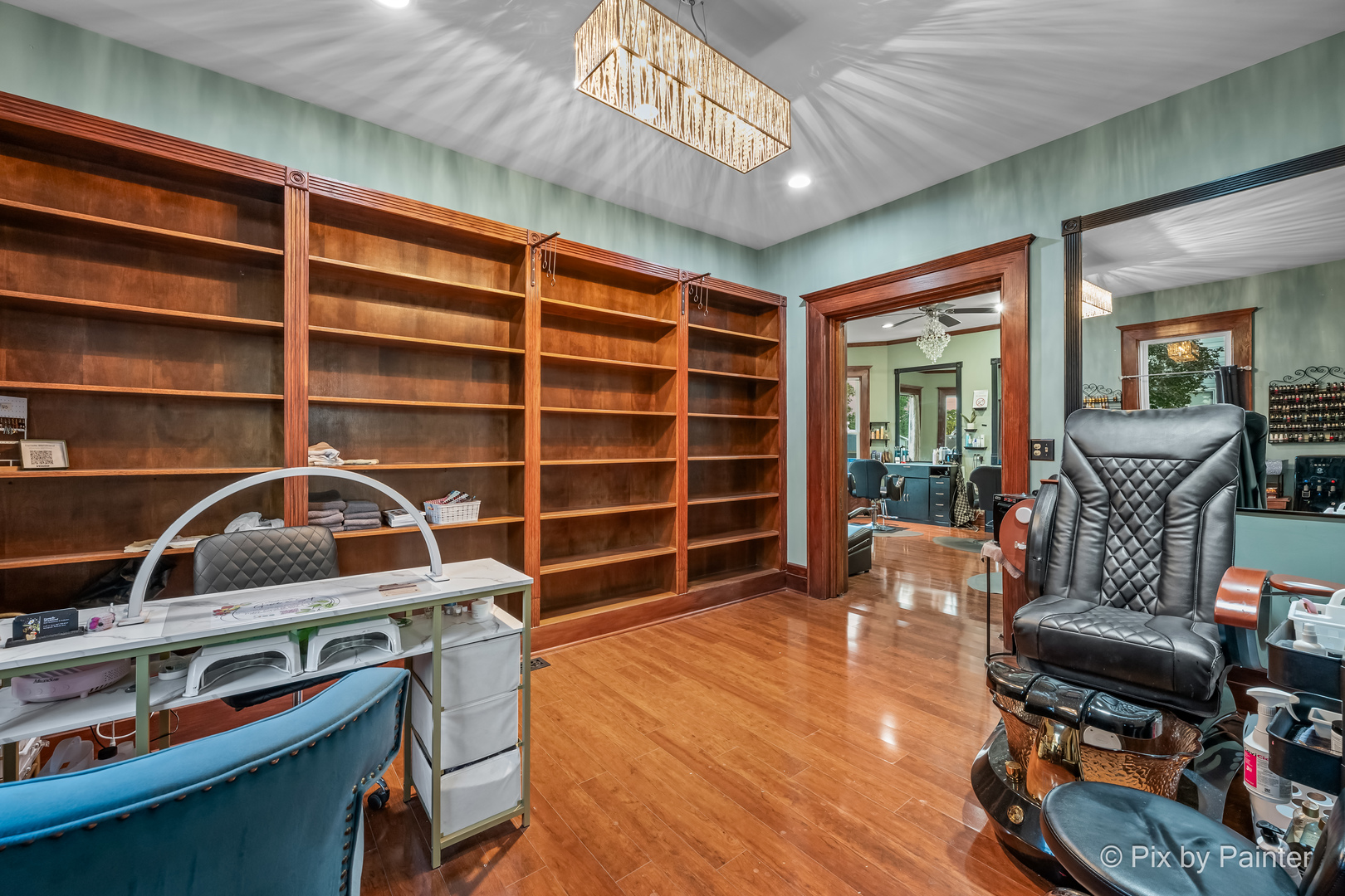 main property photo 16