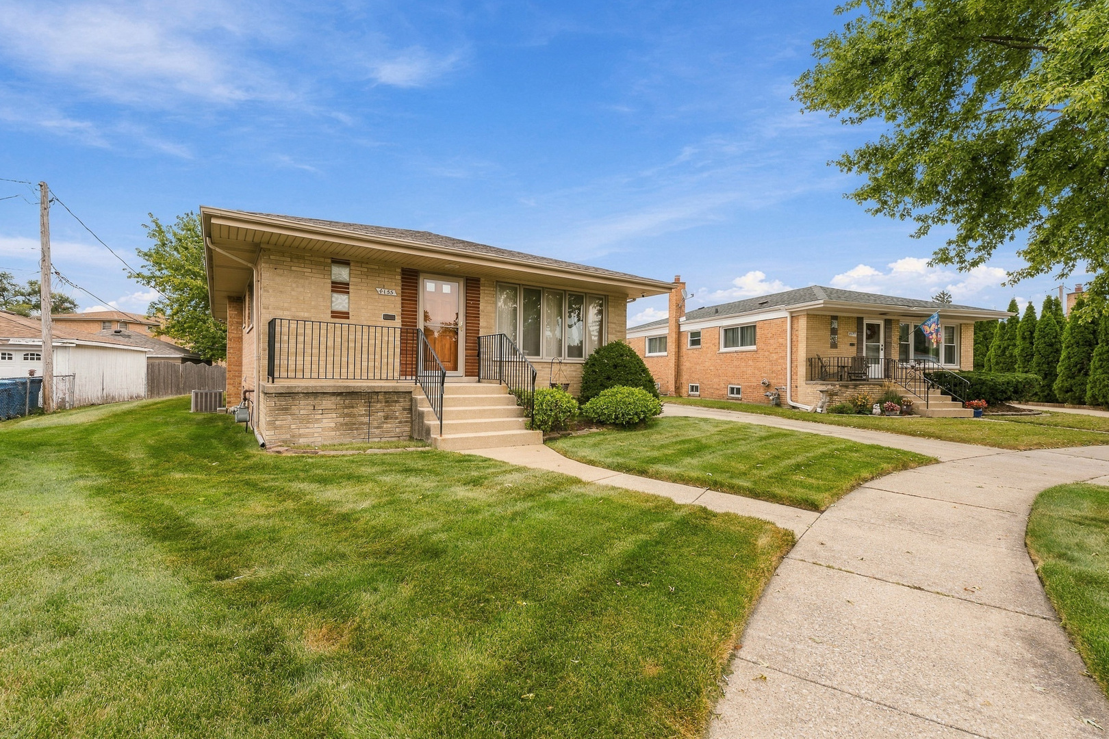 main property photo 38