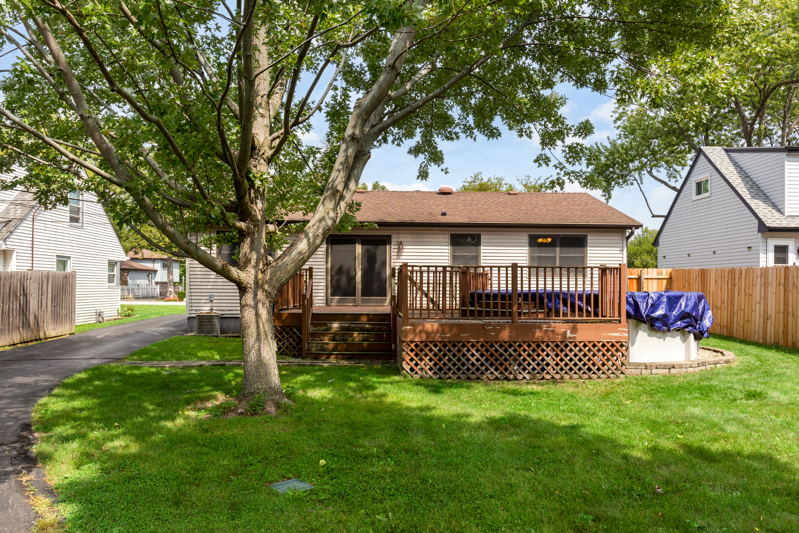 main property photo 25