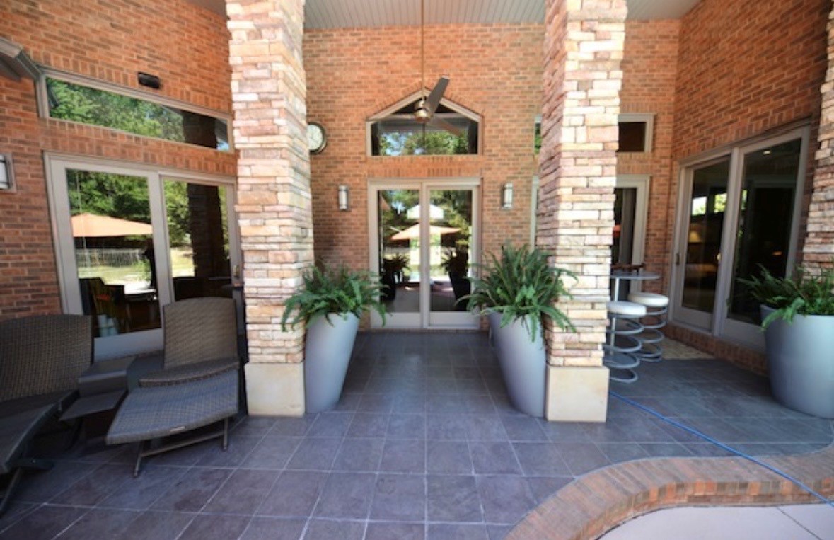 main property photo 42