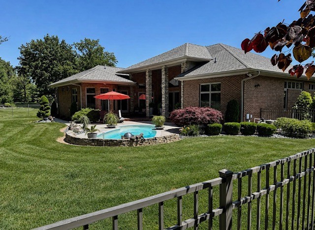 main property photo 47