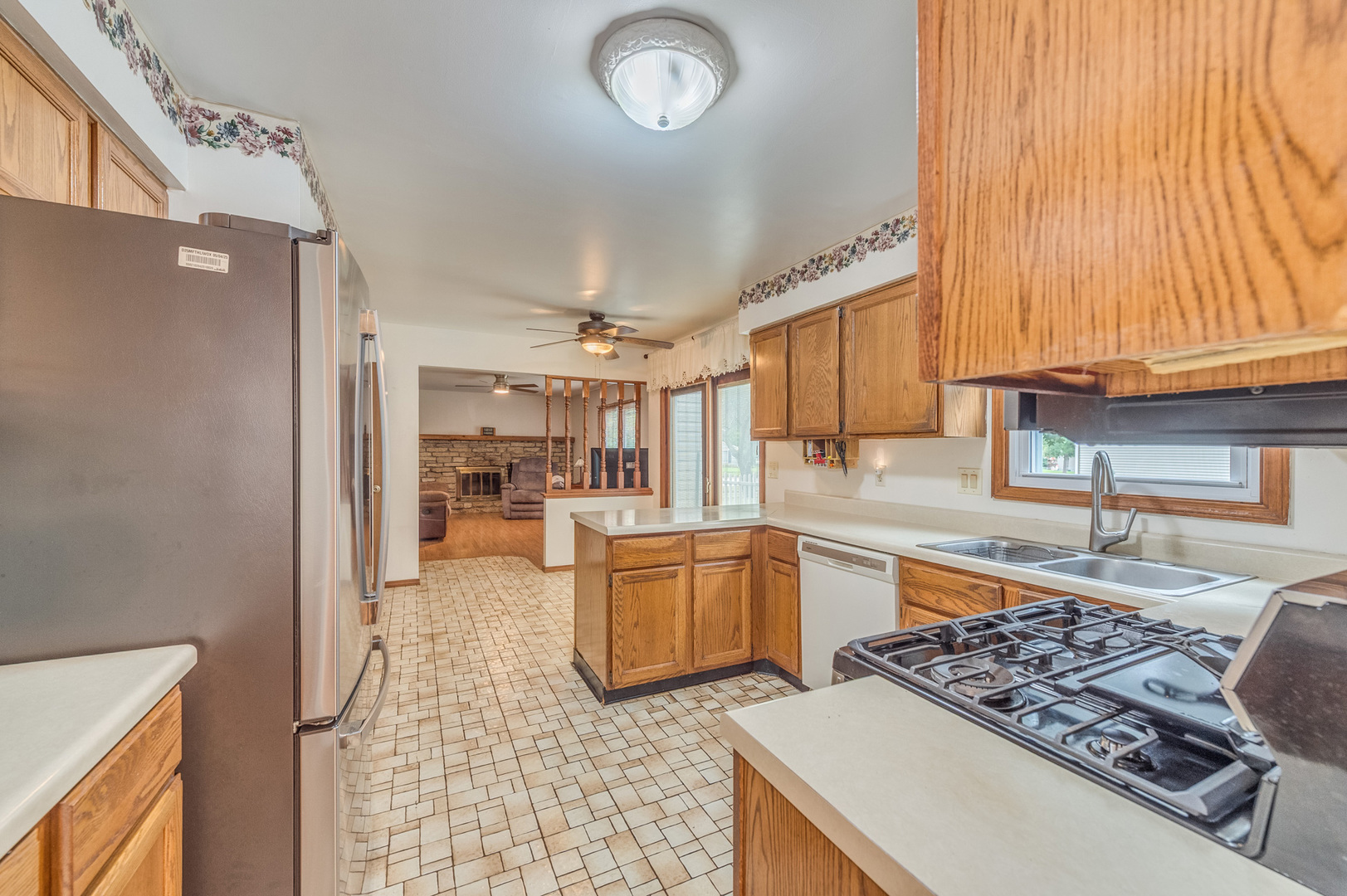 main property photo 7