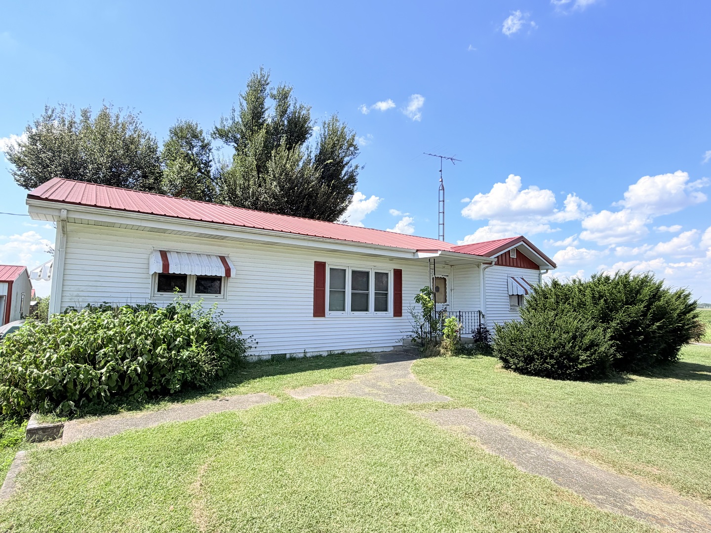 main property photo 2