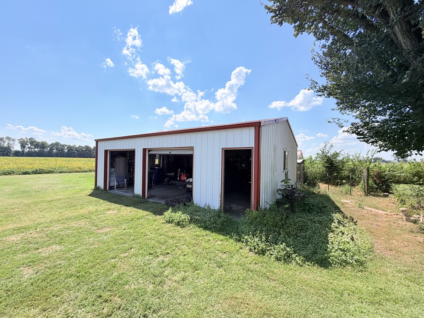 main property photo 3