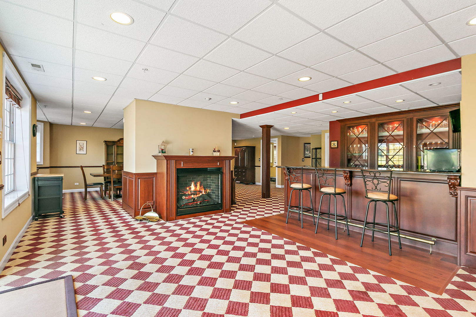 main property photo 41