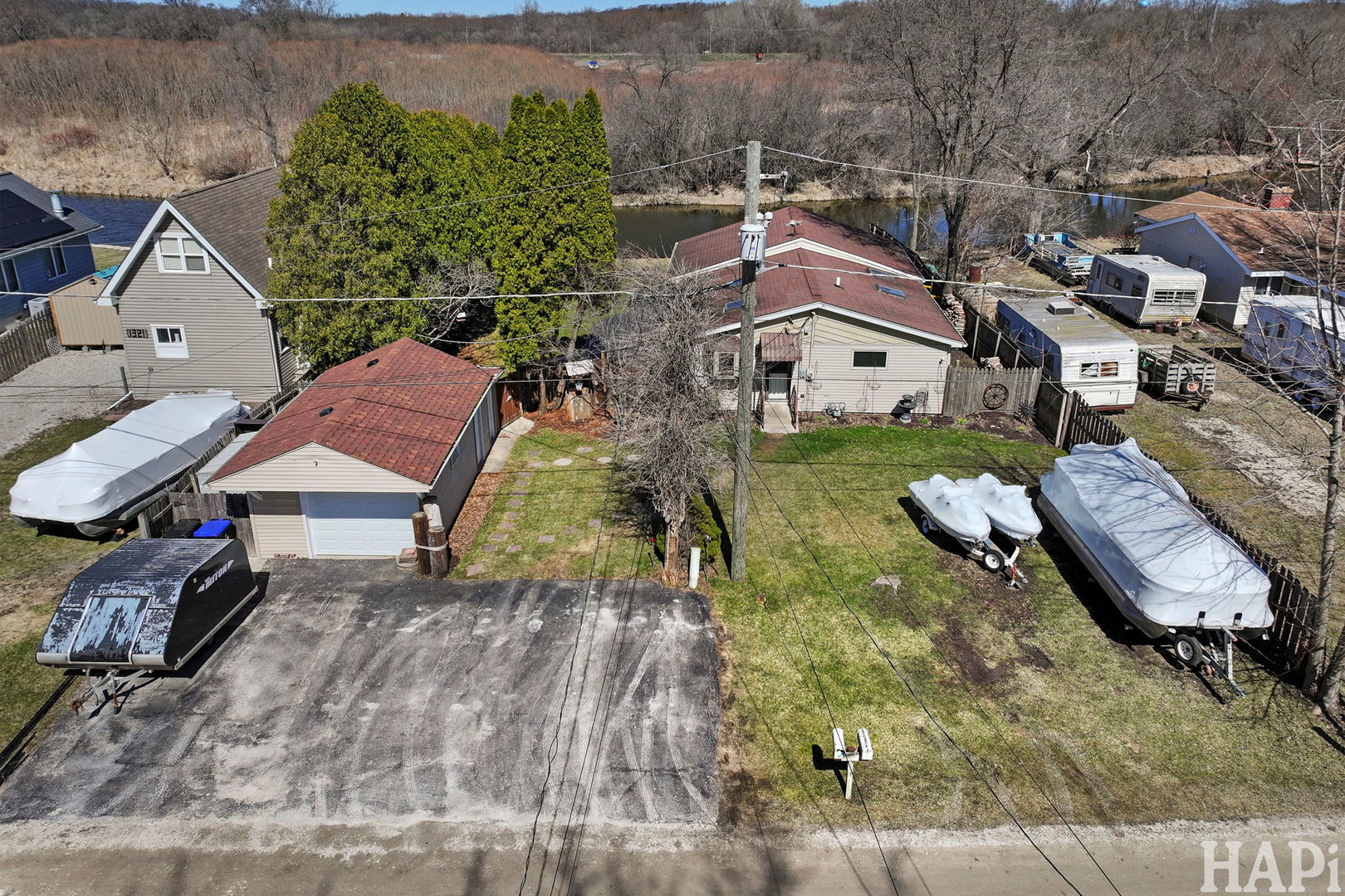 main property photo 20