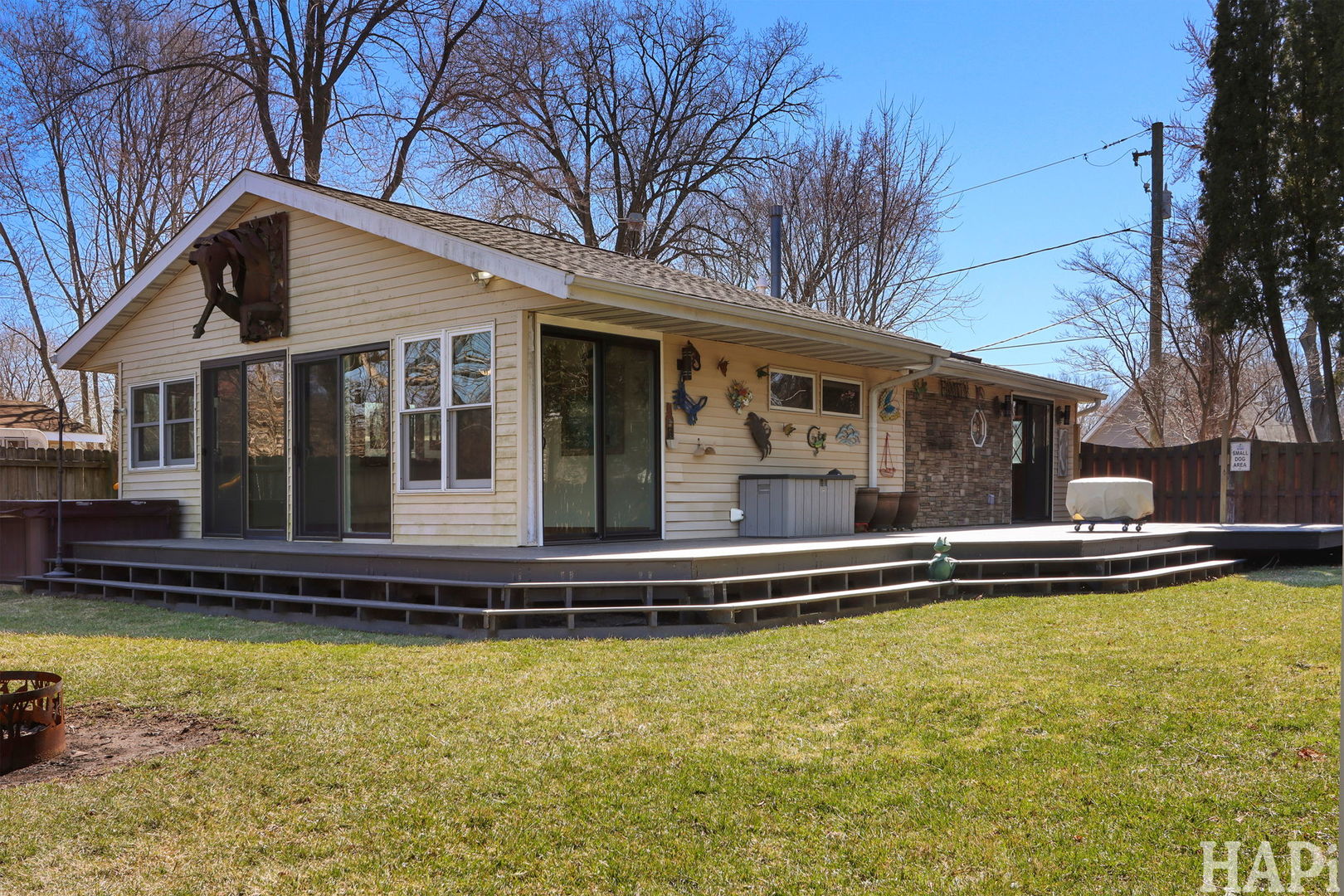 main property photo 25