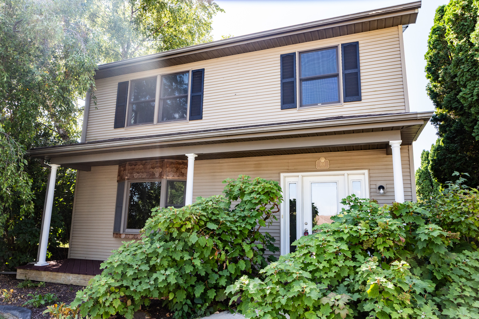 main property photo 1