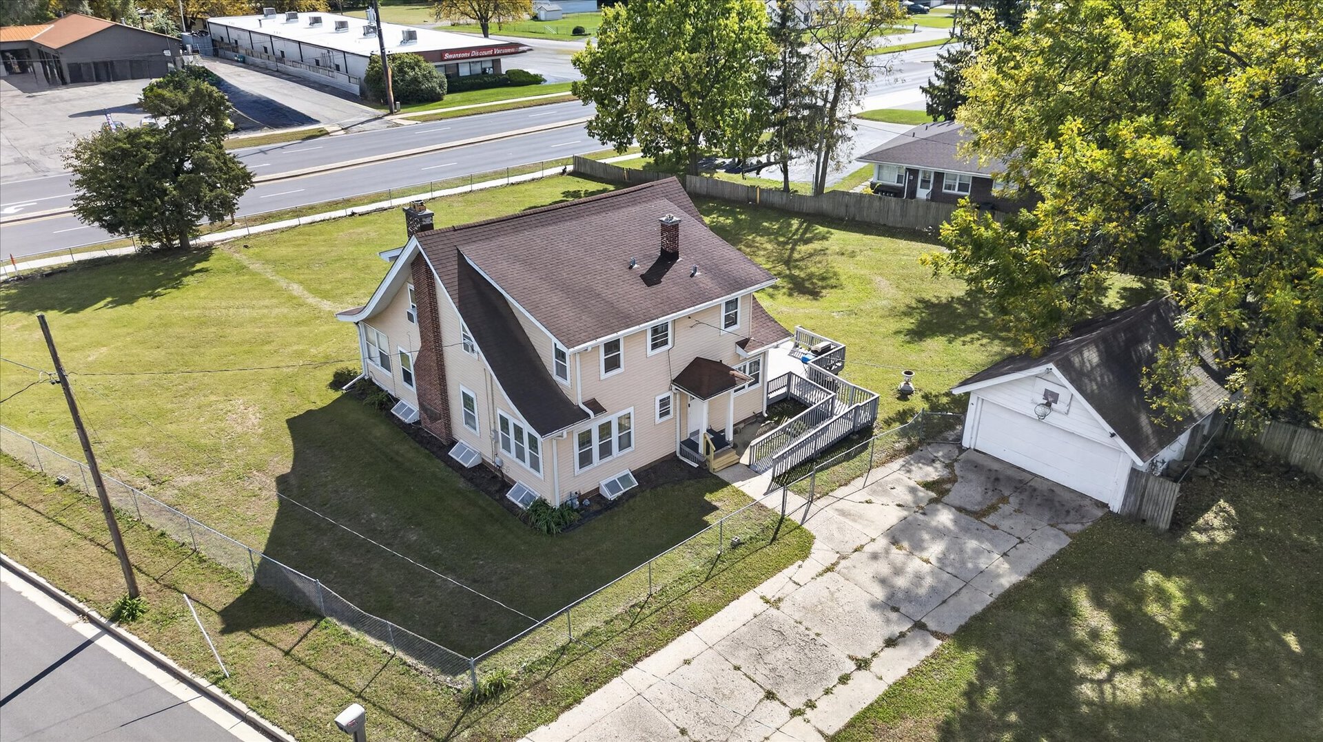 main property photo 1