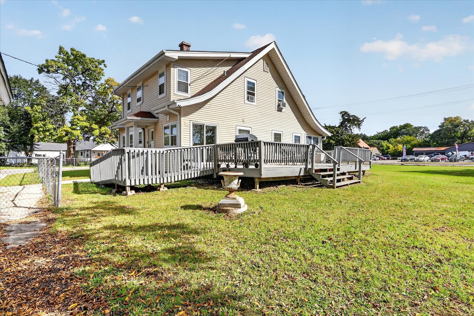main property photo 41