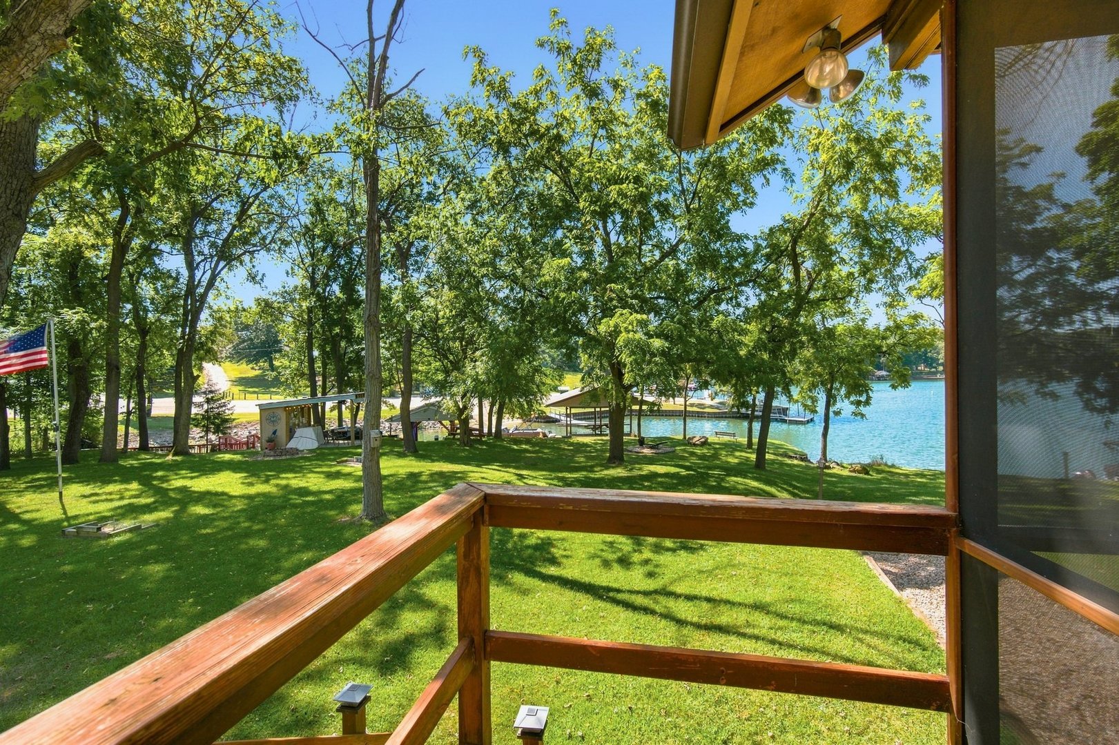 main property photo 41