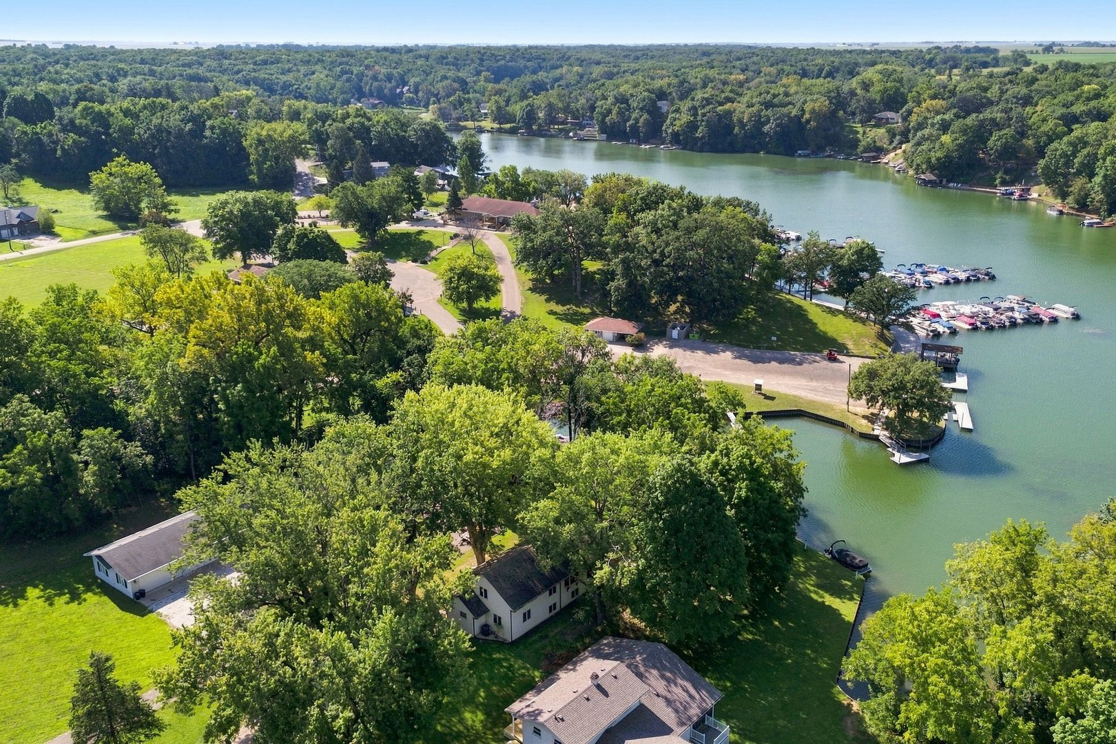 main property photo 46