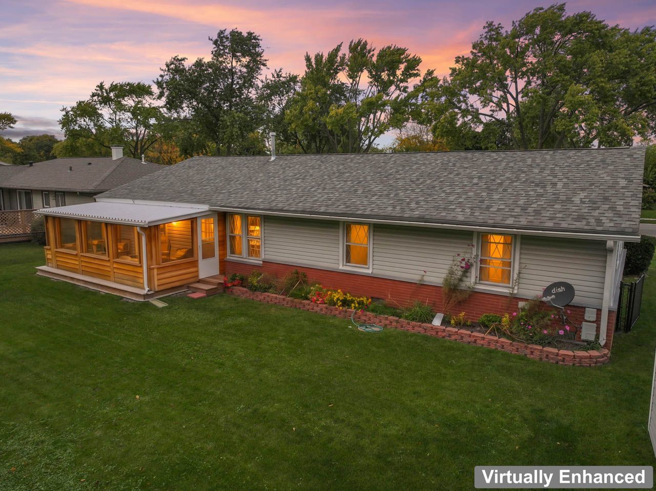 main property photo 30
