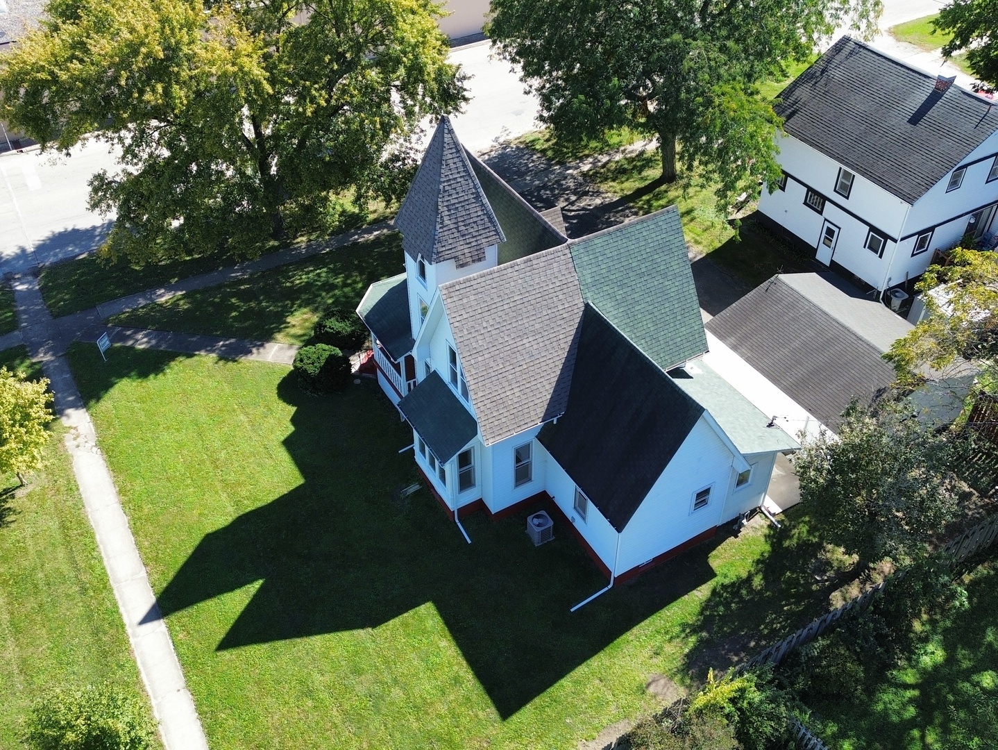 main property photo 44