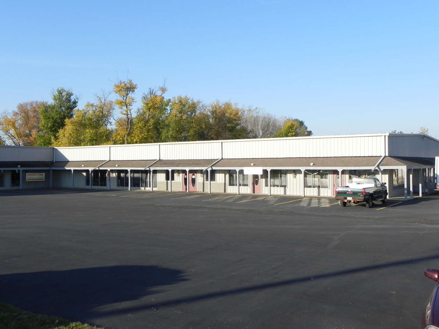 main property photo 2