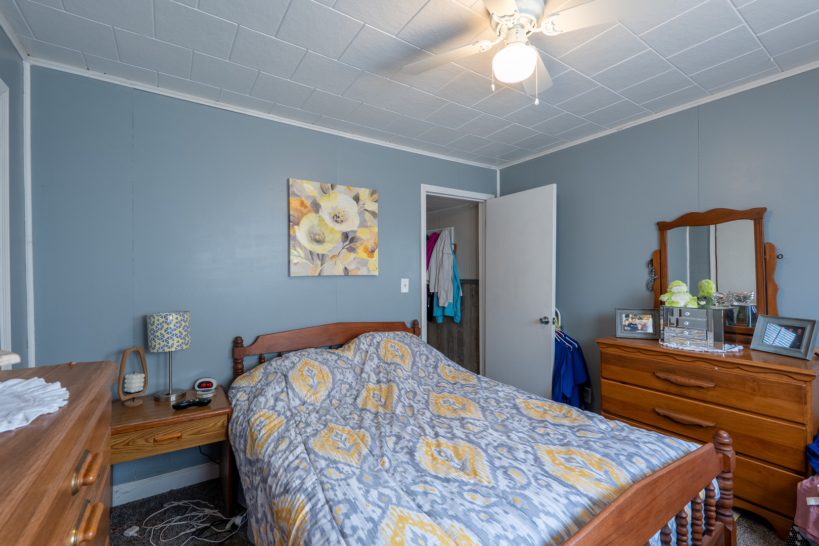 main property photo 47
