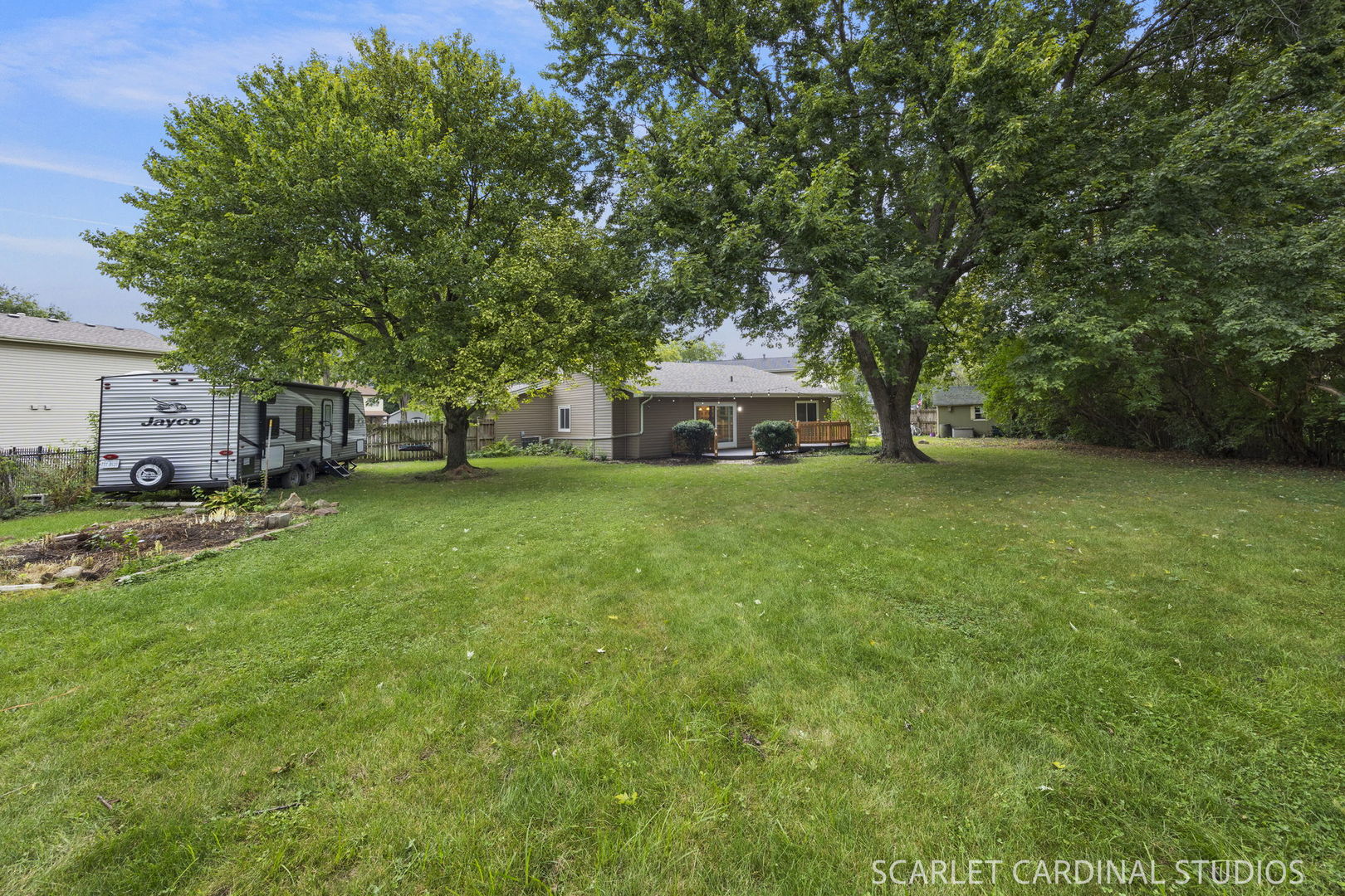 main property photo 18
