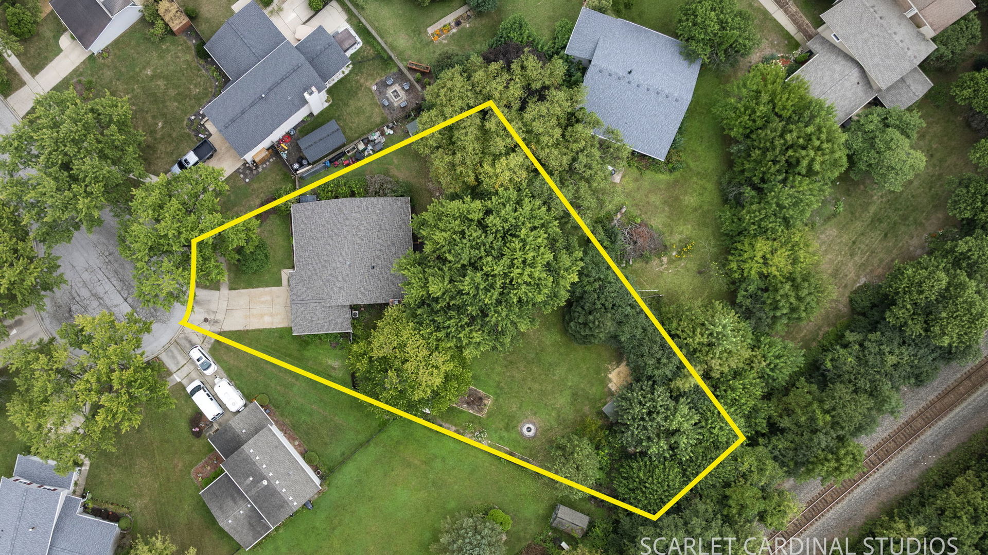 main property photo 23