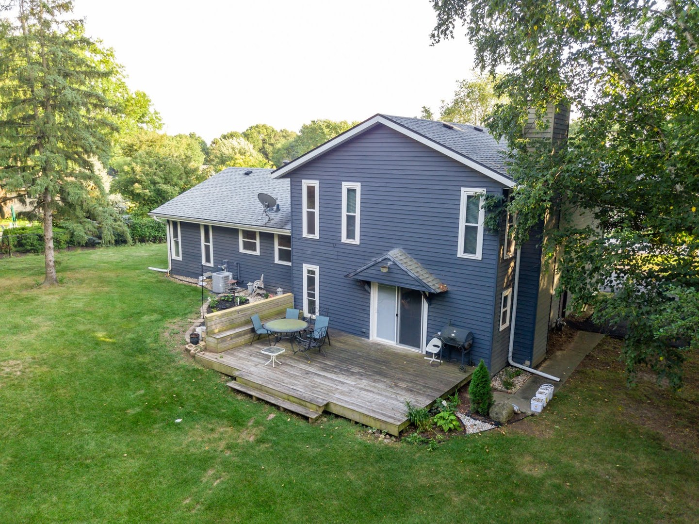 main property photo 46