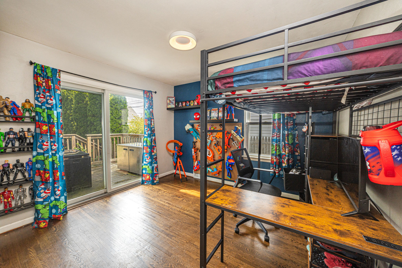 main property photo 9