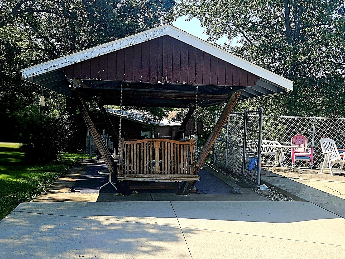 main property photo 29