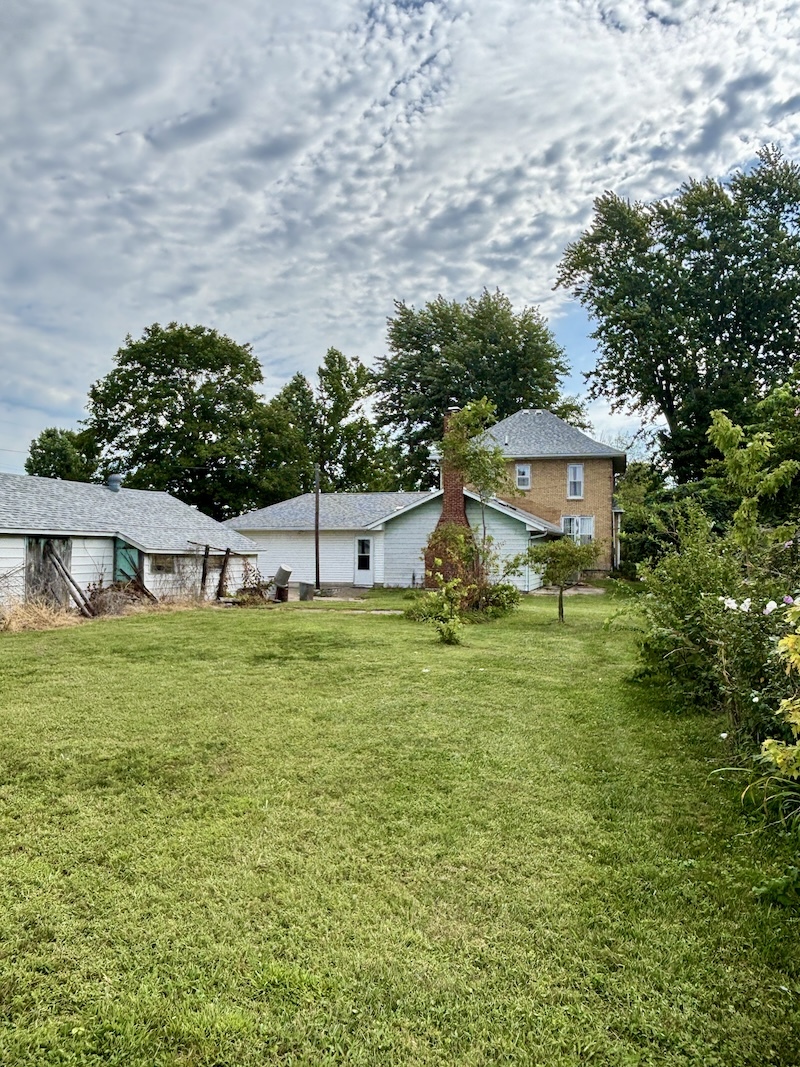 main property photo 6