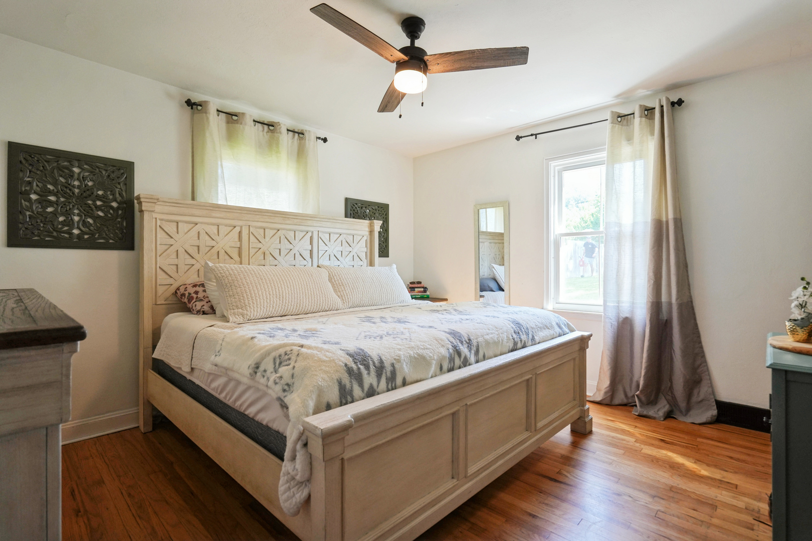 property viewer photo 10