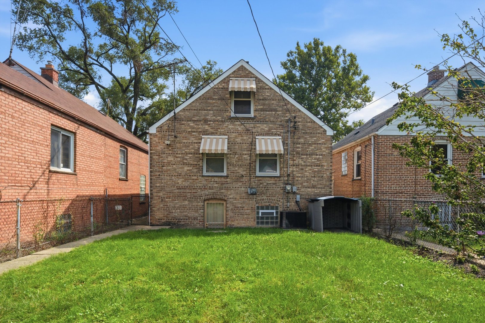 main property photo 21
