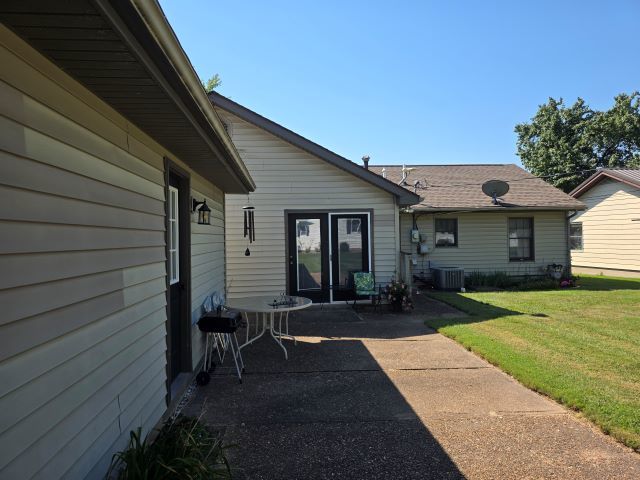 main property photo 27