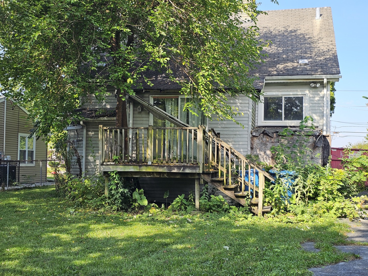 main property photo 6