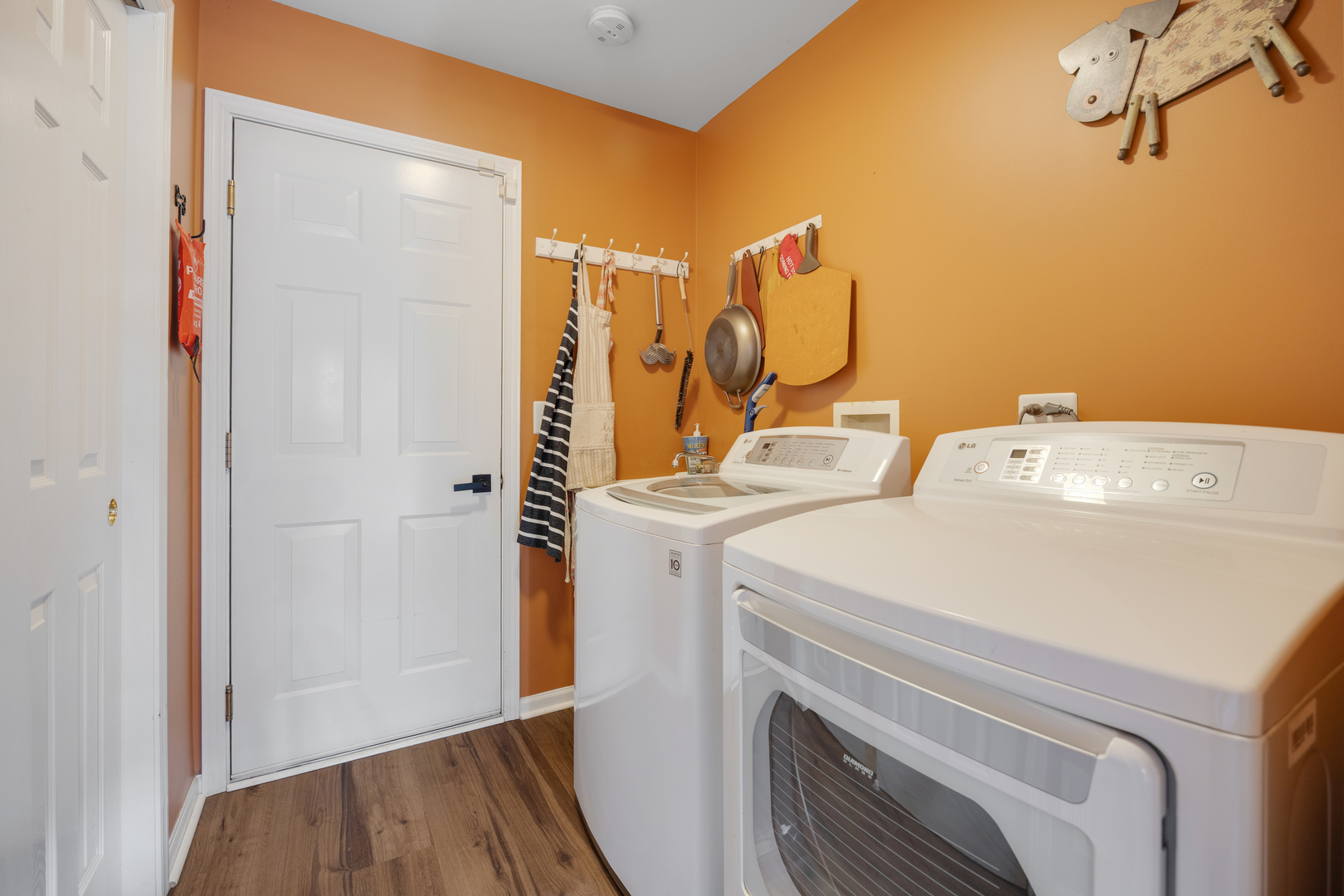 main property photo 12