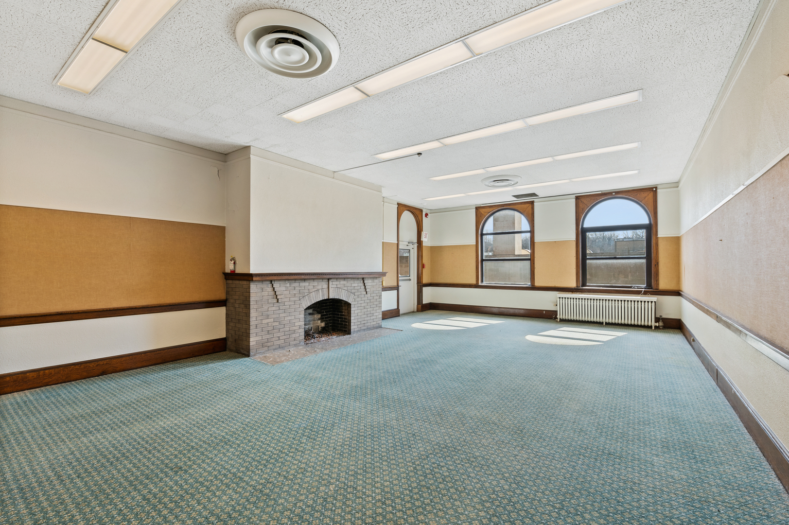 main property photo 14