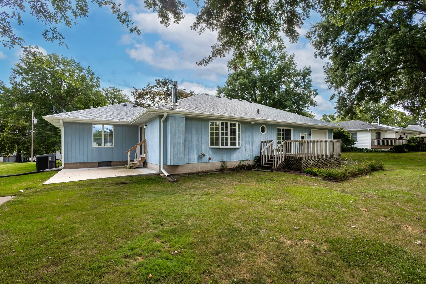 property viewer photo 6