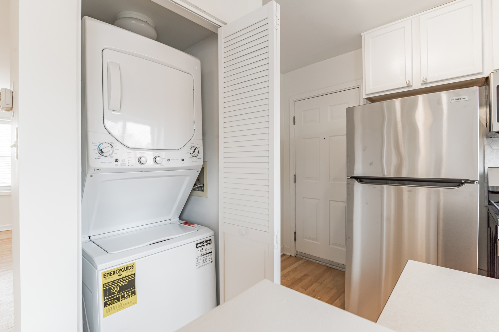 property viewer photo 2