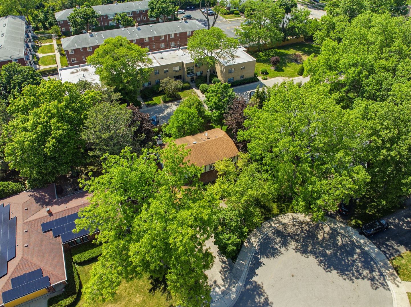 main property photo 39