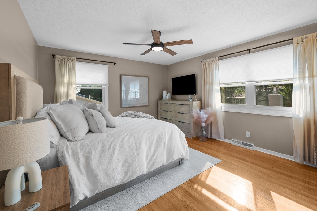 property viewer photo 14