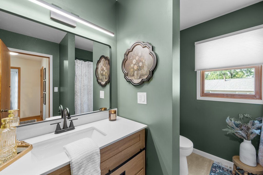 property viewer photo 17