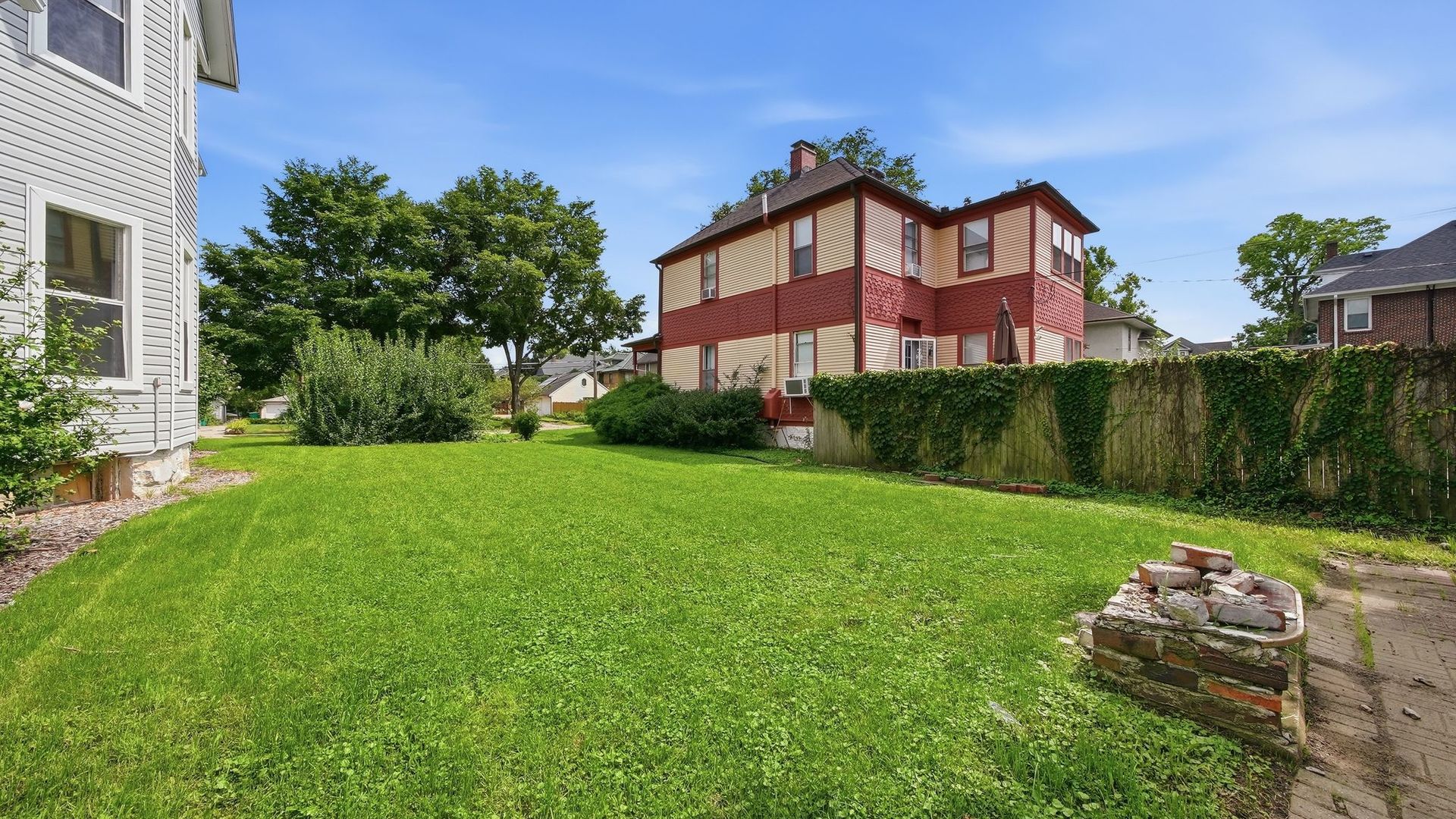 main property photo 42