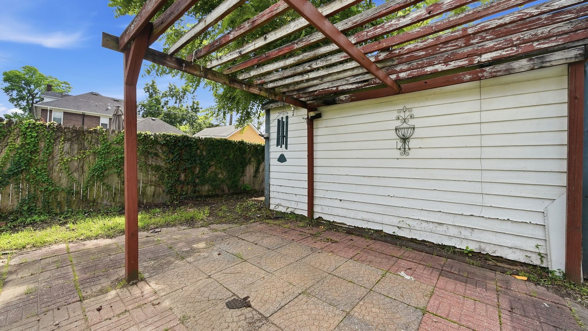 main property photo 43