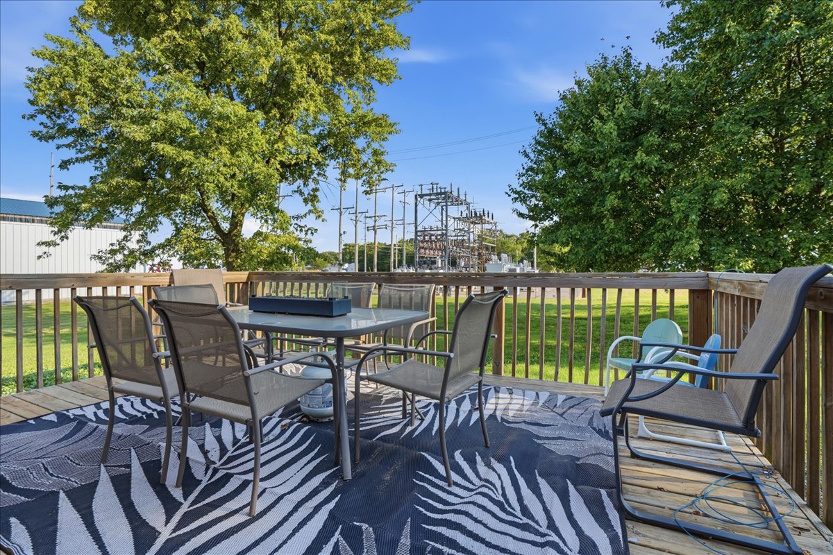 main property photo 19